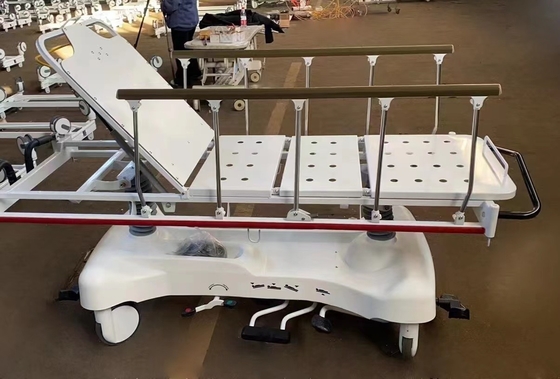 Schwarzes Stahlkrankenhaus-deluxer Bahren-Wagen entfernbar mit vier Gießmaschinen