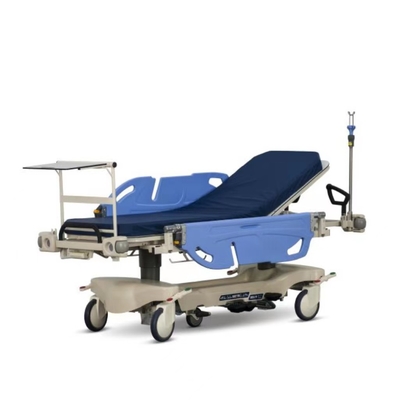 Spezielles hydraulisches Krankenwagenauto des Krankenhauses mit der Räder Blau herein Farb