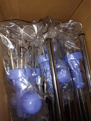 Fertigen Sie stehende Zusätze Infusionsgerät Iv Pole des Edelstahls kundenspezifisch an