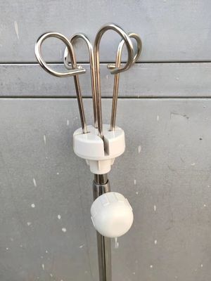 Geduldige Tropfenfänger-Halter-Krankenhaus-Möbel des Bett-Edelstahl-Tropfenfänger-Stand-IV