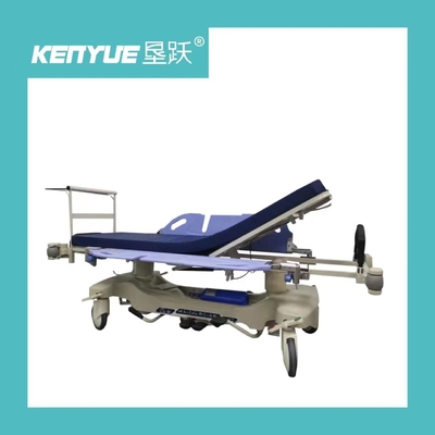 Spezielles hydraulisches Krankenwagenauto des Krankenhauses mit der Räder Blau herein Farb