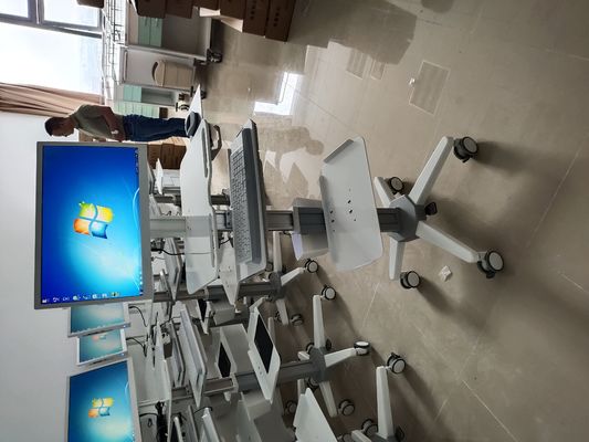 Justierbare integrierte bewegende Laufkatze des Höhen-Tischcomputer-Arbeitsplatzes Laufkatze